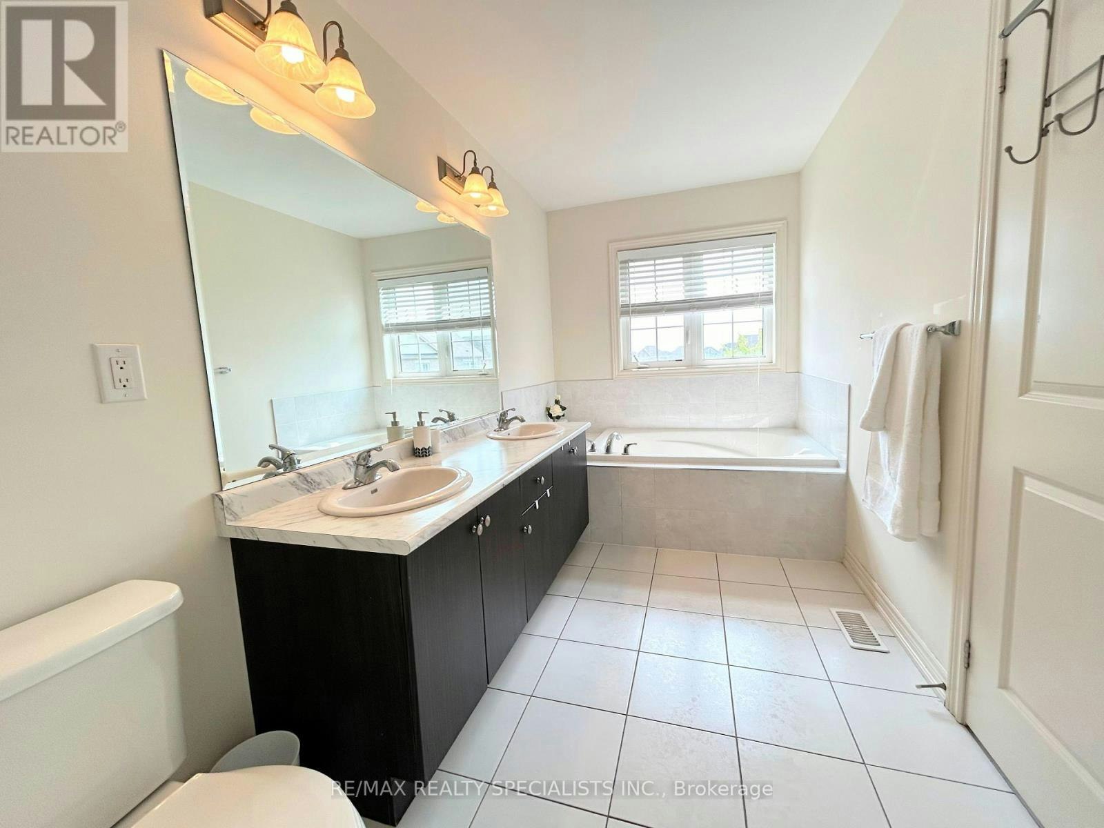 55 Dufay Road, Brampton, ON, L7A 4A2 - 18