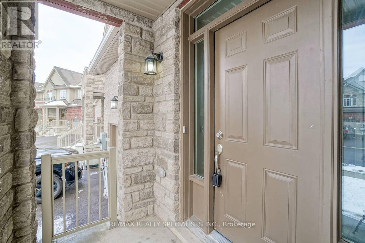 70 Bradbury Road, Hamilton, ON, L8J 2V7 - 3