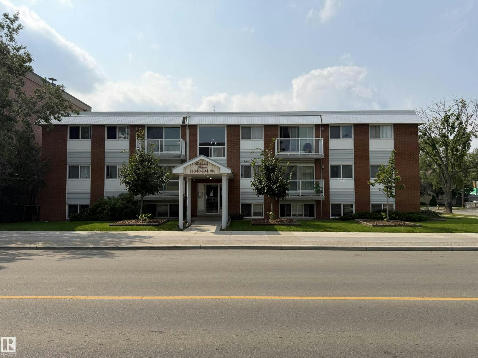 306-11340 124 Street NW, Edmonton, AB, T5M 0K1