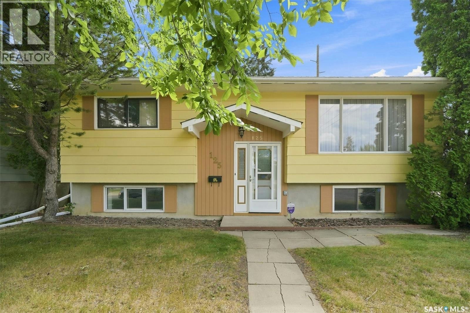 125 Arnason Crescent, Saskatoon, SK, S7H 4M7