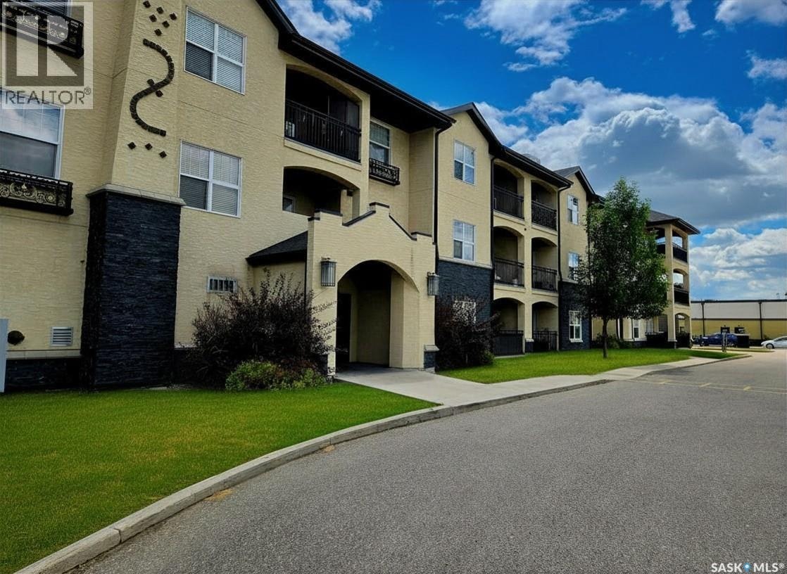 216-211 Ledingham Street, Saskatoon, SK, S7V 0C5
