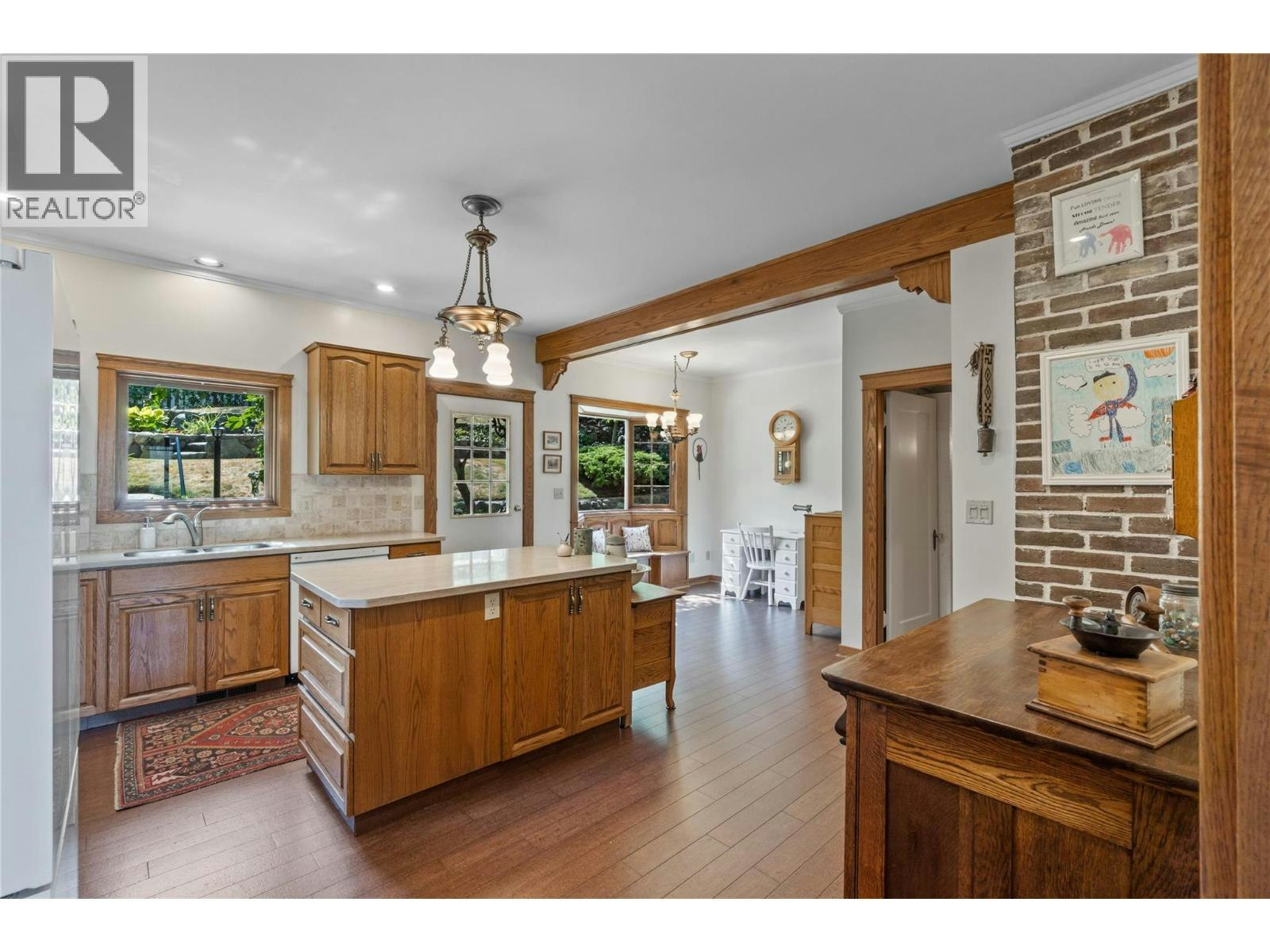 219 W St Paul Street, Kamloops, BC, V2C 1G2 - 11