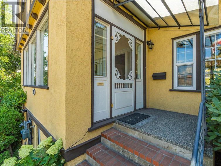 219 W St Paul Street, Kamloops, BC, V2C 1G2 - 41
