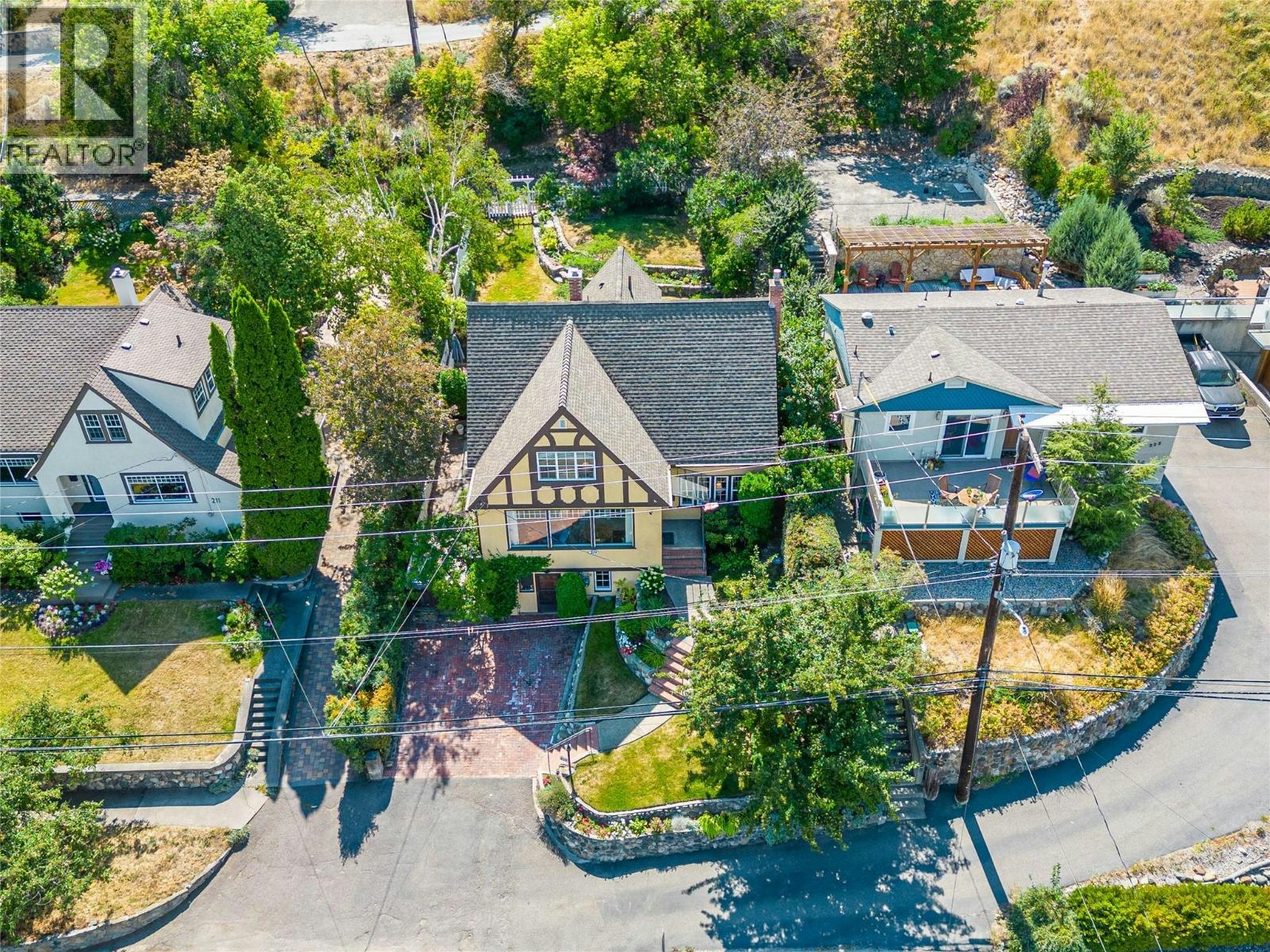 219 W St Paul Street, Kamloops, BC, V2C 1G2 - 54