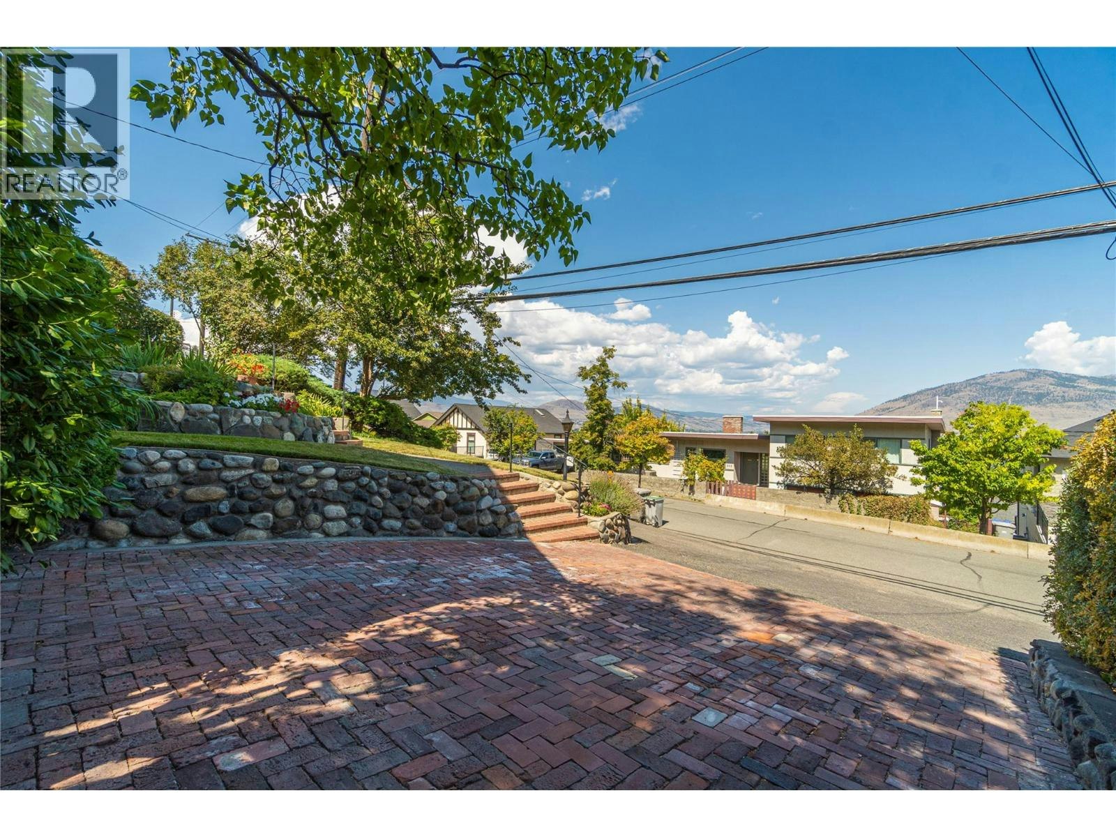 219 W St Paul Street, Kamloops, BC, V2C 1G2 - 48