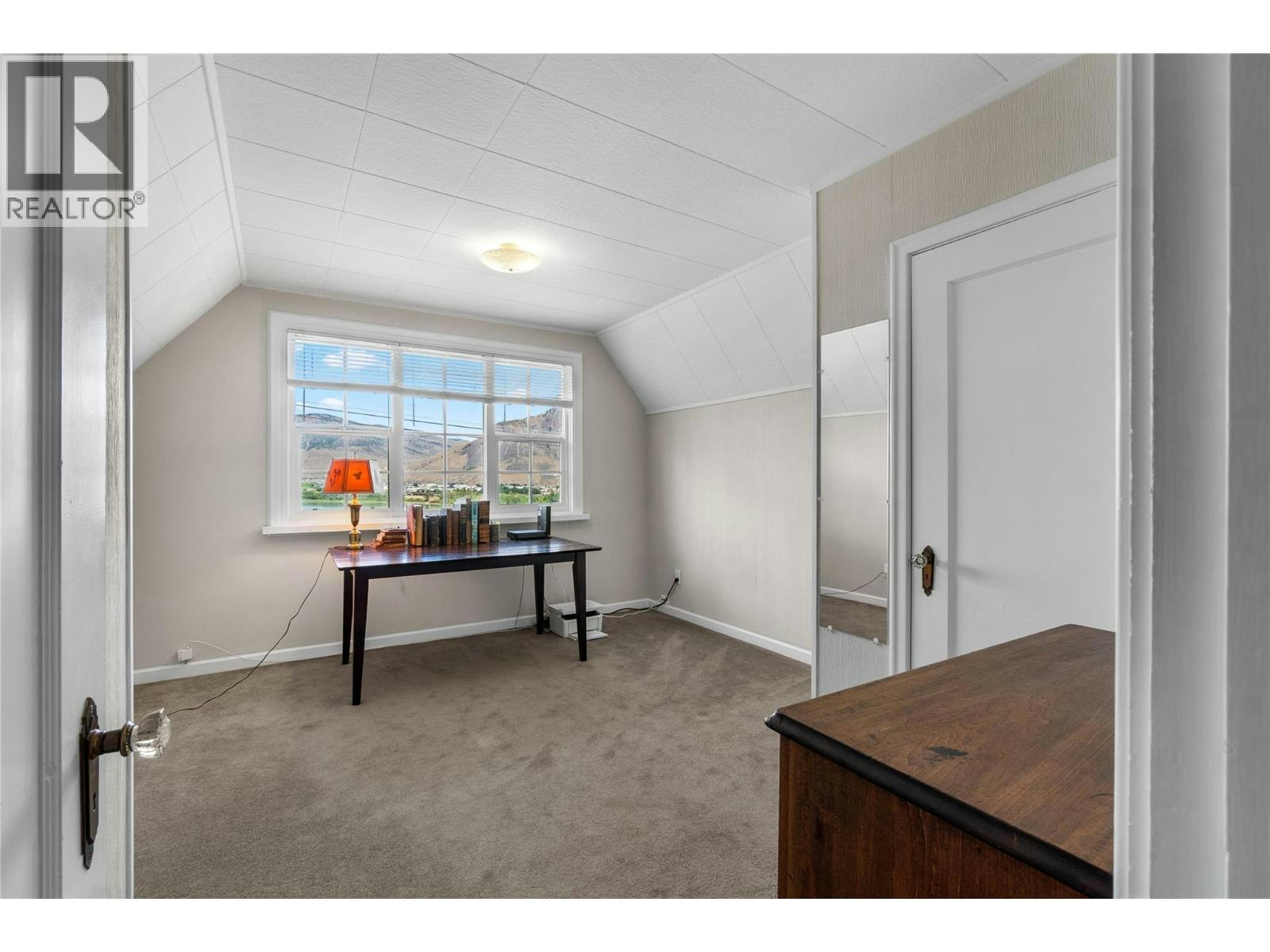 219 W St Paul Street, Kamloops, BC, V2C 1G2 - 22