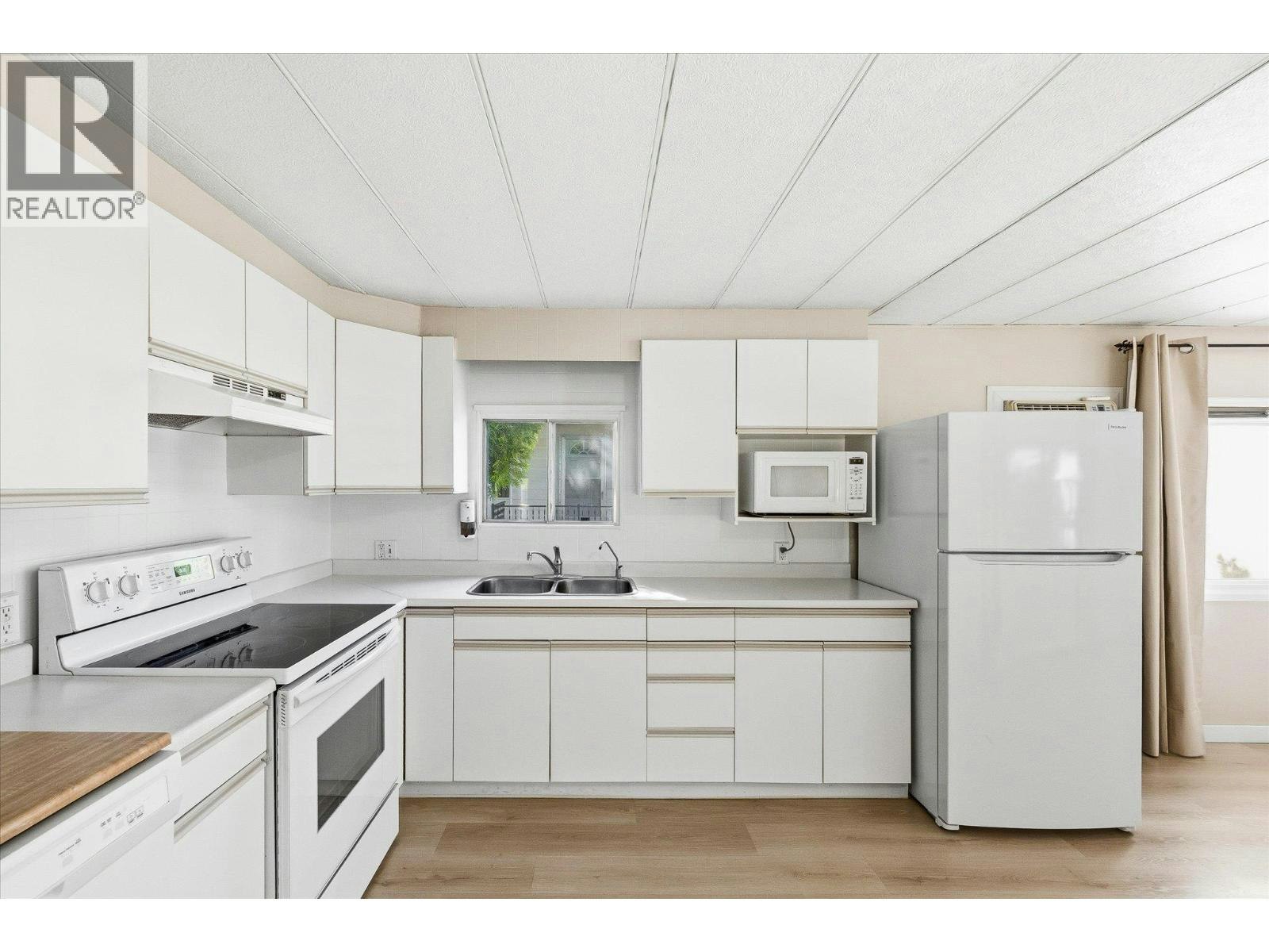 87-1929 S 97 Highway, Westbank, BC, V1Z 2Z1 - 12