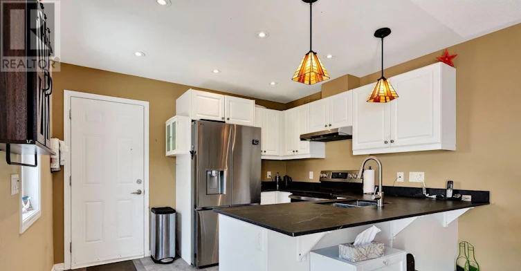 835 Charles Wilson Parkway, Cobourg, ON, K9A 0H2 - 9