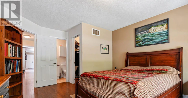 835 Charles Wilson Parkway, Cobourg, ON, K9A 0H2 - 16