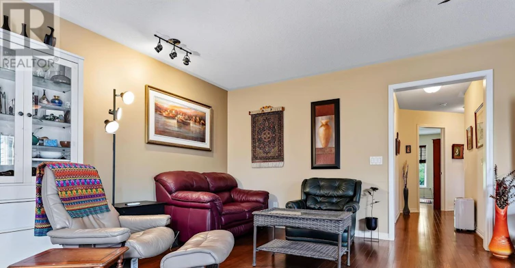 835 Charles Wilson Parkway, Cobourg, ON, K9A 0H2 - 4