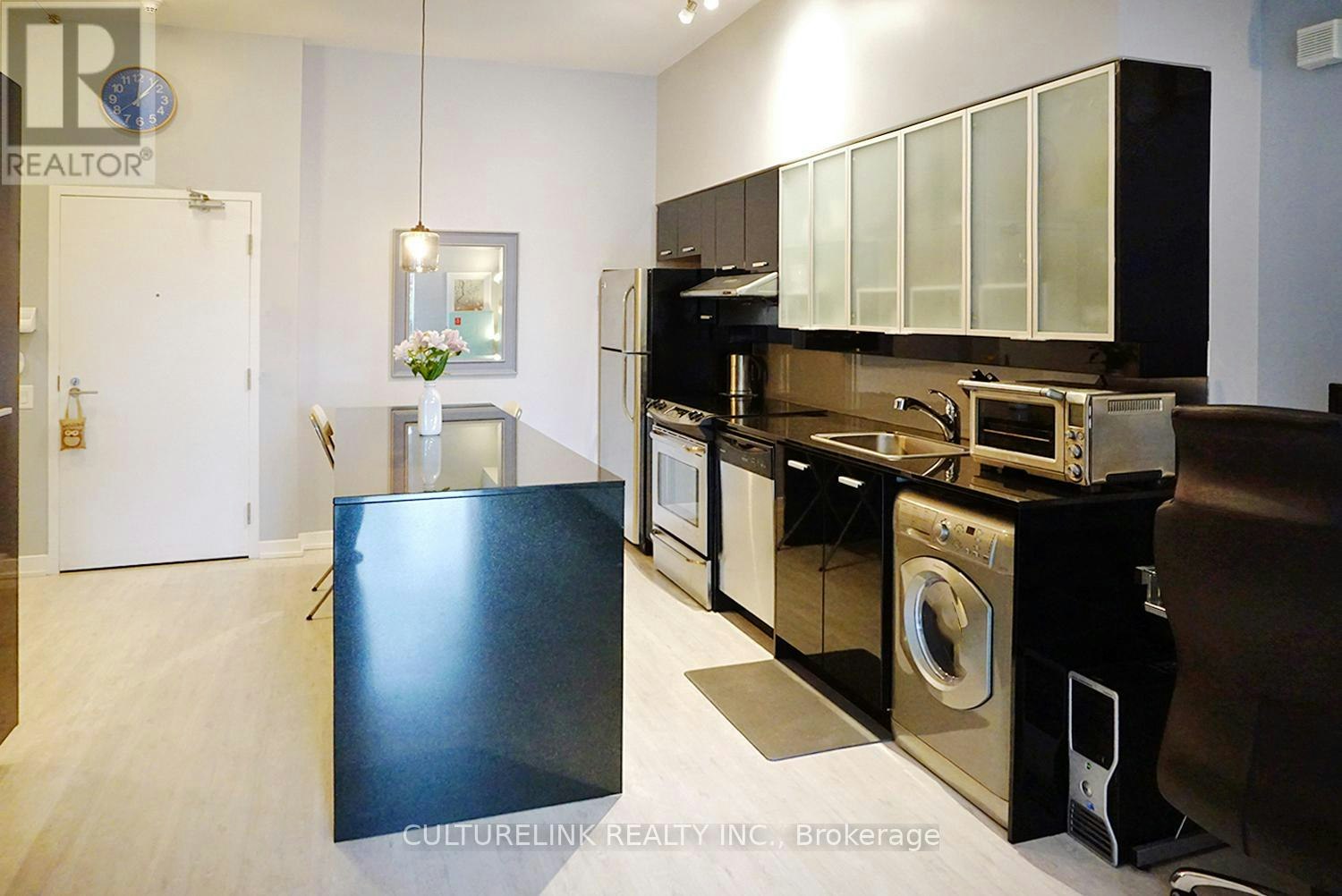 TH11-33 Singer Court, Toronto, ON, M2K 0B4 - 5