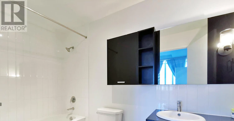 TH11-33 Singer Court, Toronto, ON, M2K 0B4 - 10