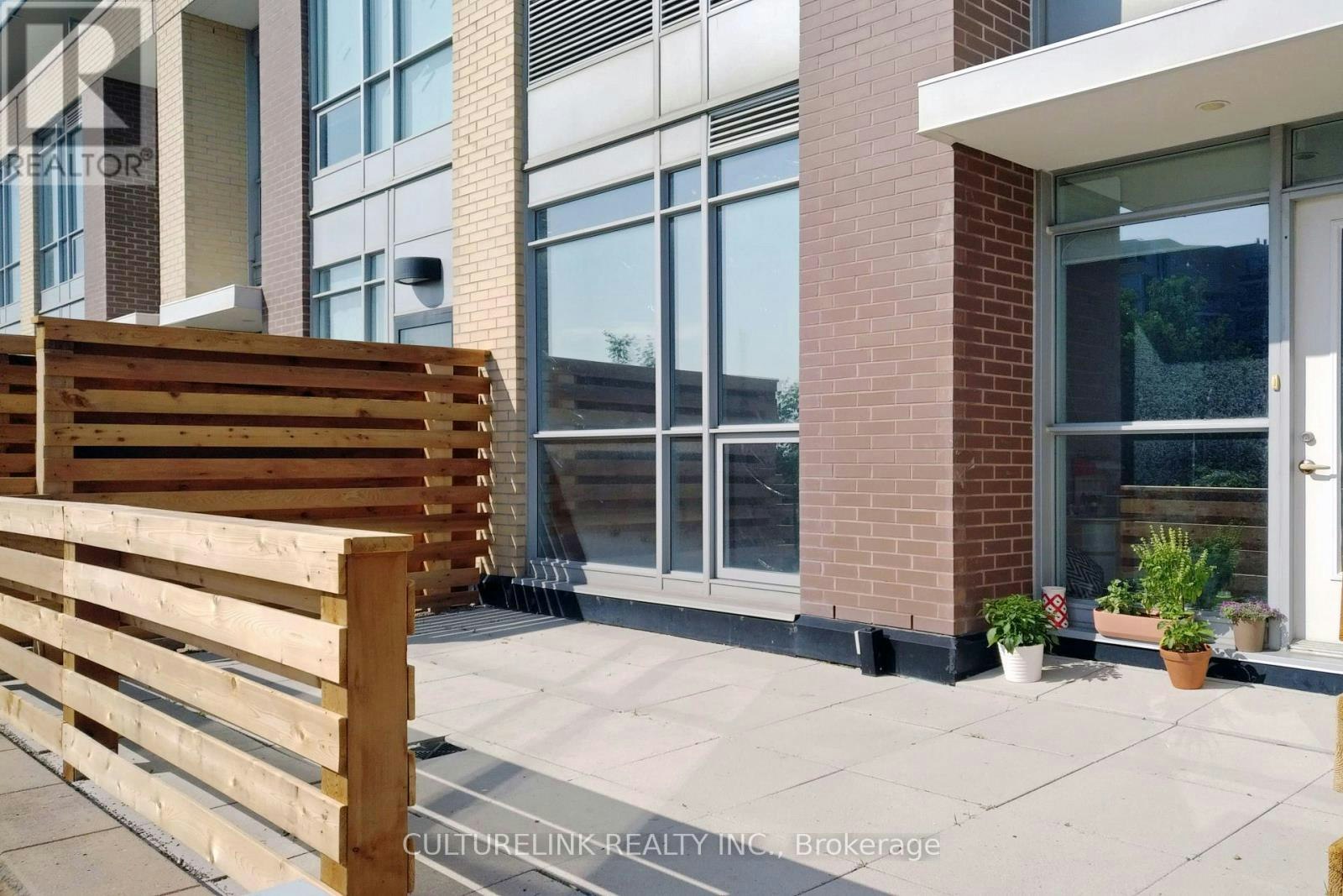 TH11-33 Singer Court, Toronto, ON, M2K 0B4 - 9