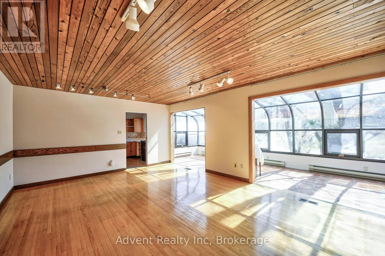 74 Don River Boulevard, Toronto, ON, M2N 2M9 - 10