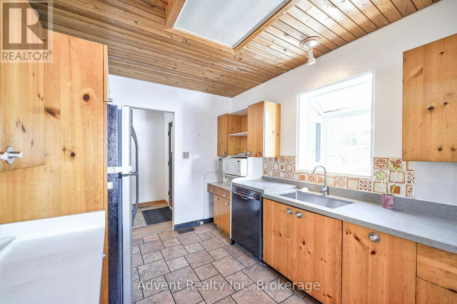 74 Don River Boulevard, Toronto, ON, M2N 2M9 - 17