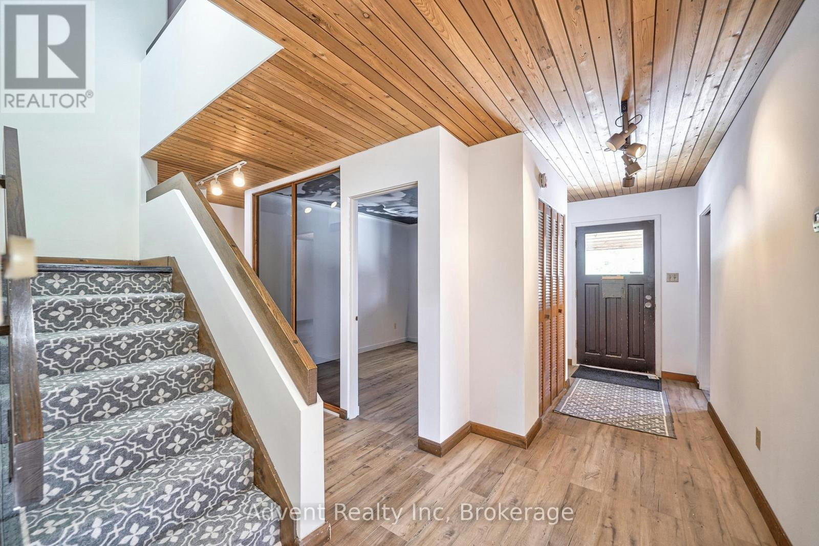 74 Don River Boulevard, Toronto, ON, M2N 2M9 - 7