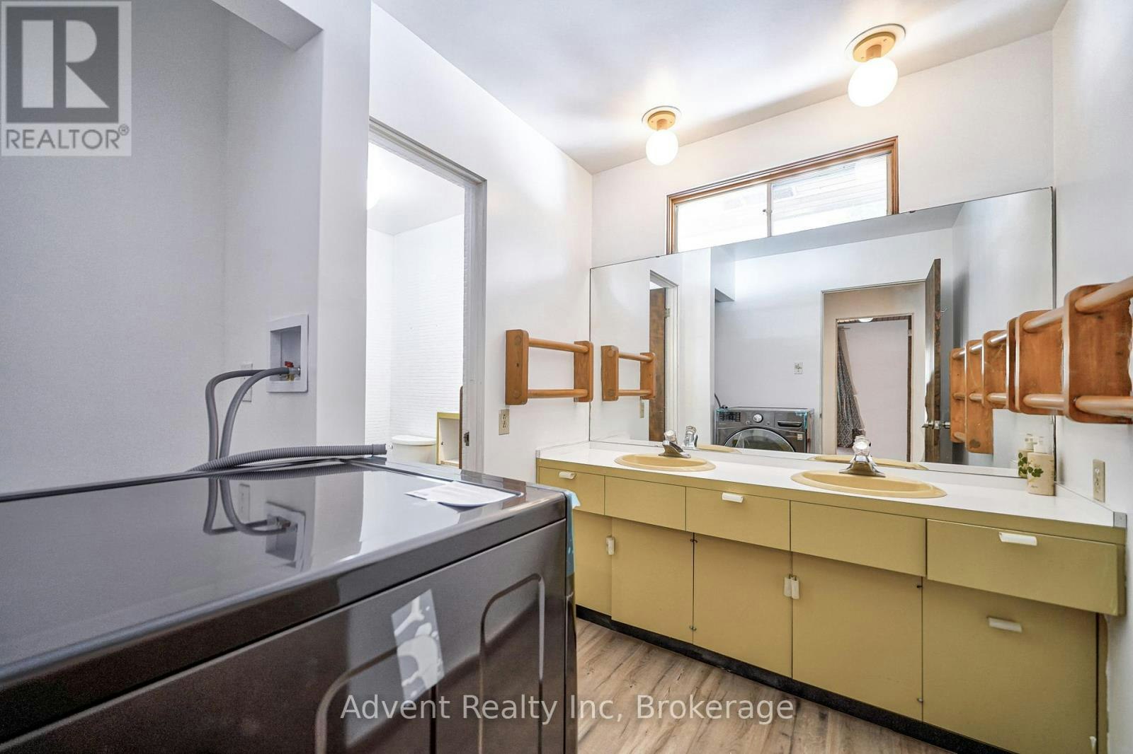 74 Don River Boulevard, Toronto, ON, M2N 2M9 - 26