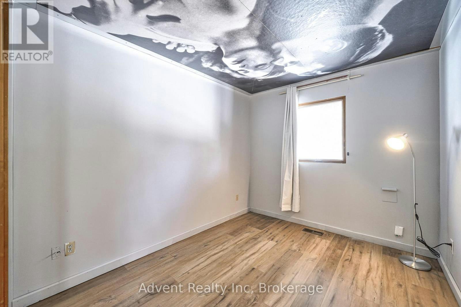 74 Don River Boulevard, Toronto, ON, M2N 2M9 - 24