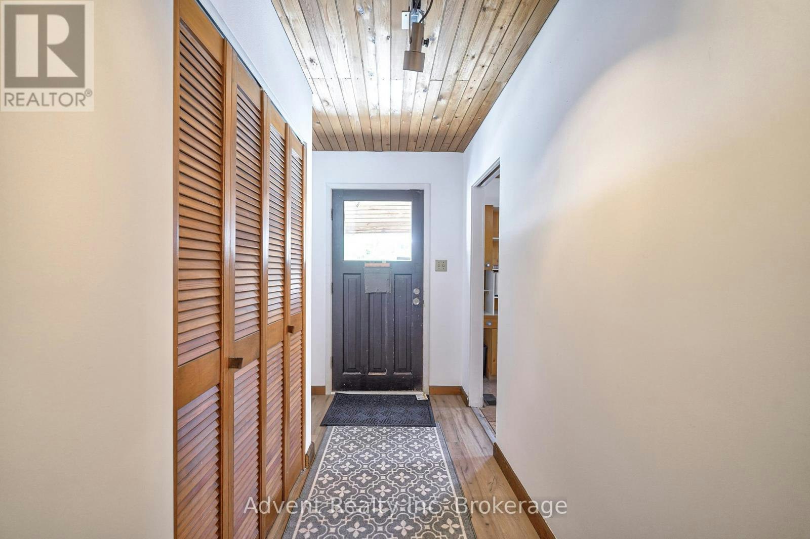 74 Don River Boulevard, Toronto, ON, M2N 2M9 - 4