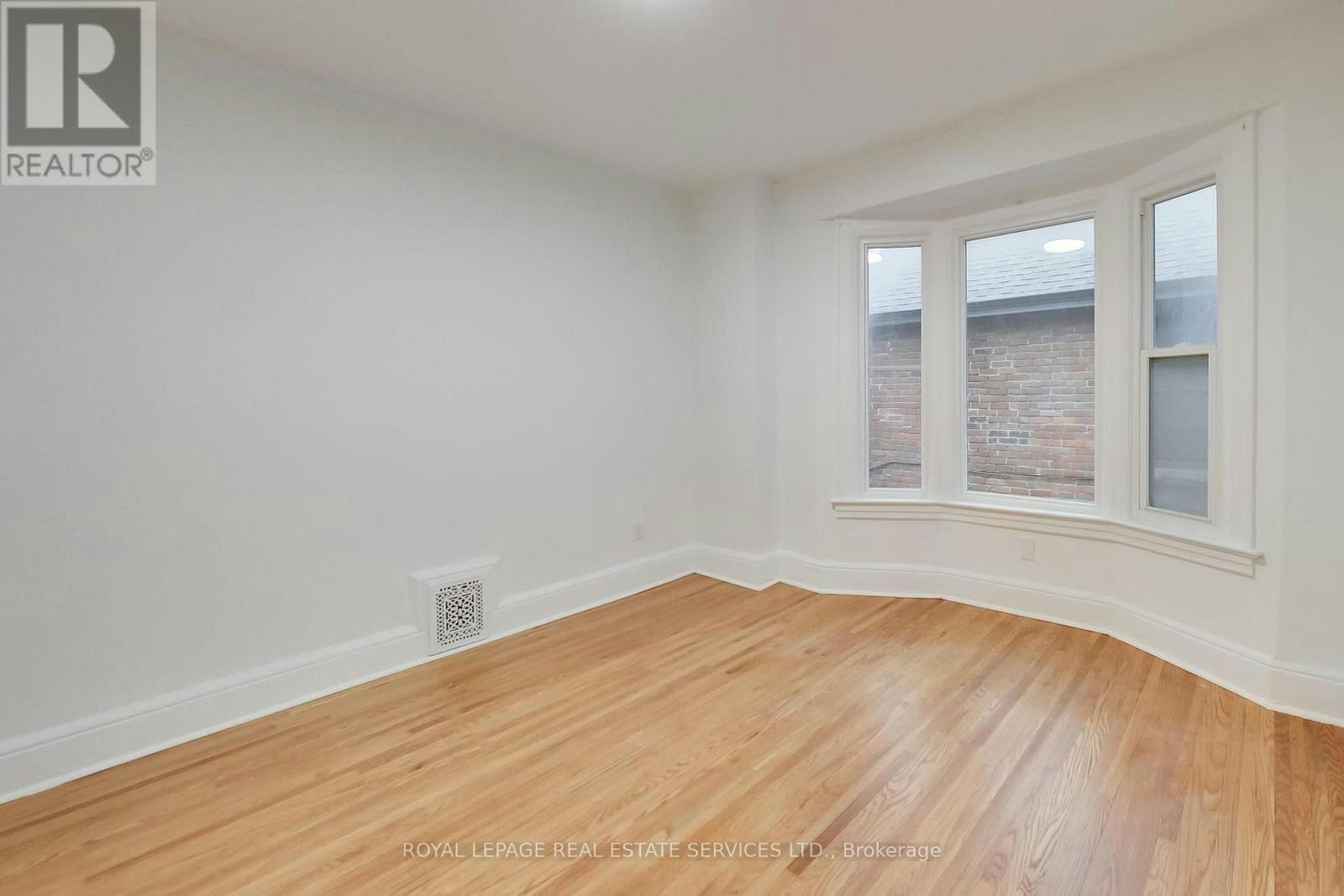 218 Montrose Avenue, Toronto, ON, M6G 3G7 - 29