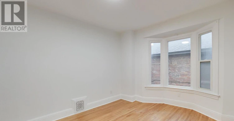 218 Montrose Avenue, Toronto, ON, M6G 3G7 - 29