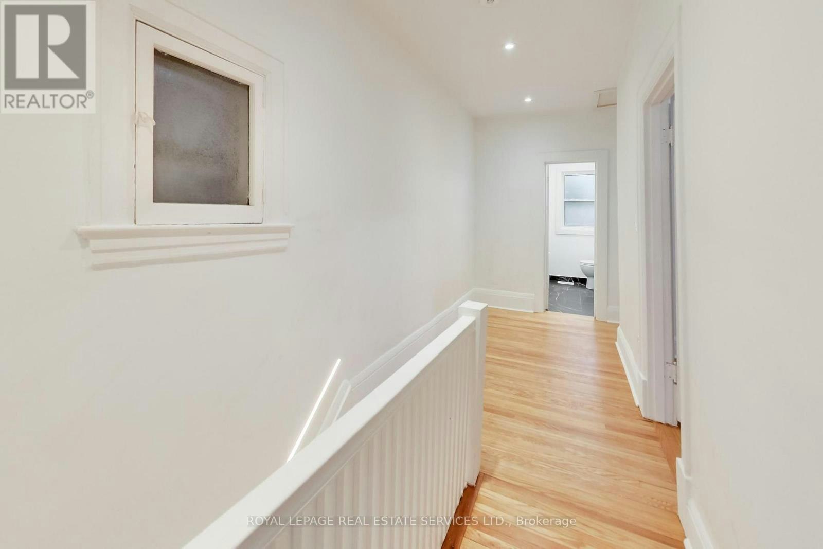 218 Montrose Avenue, Toronto, ON, M6G 3G7 - 20