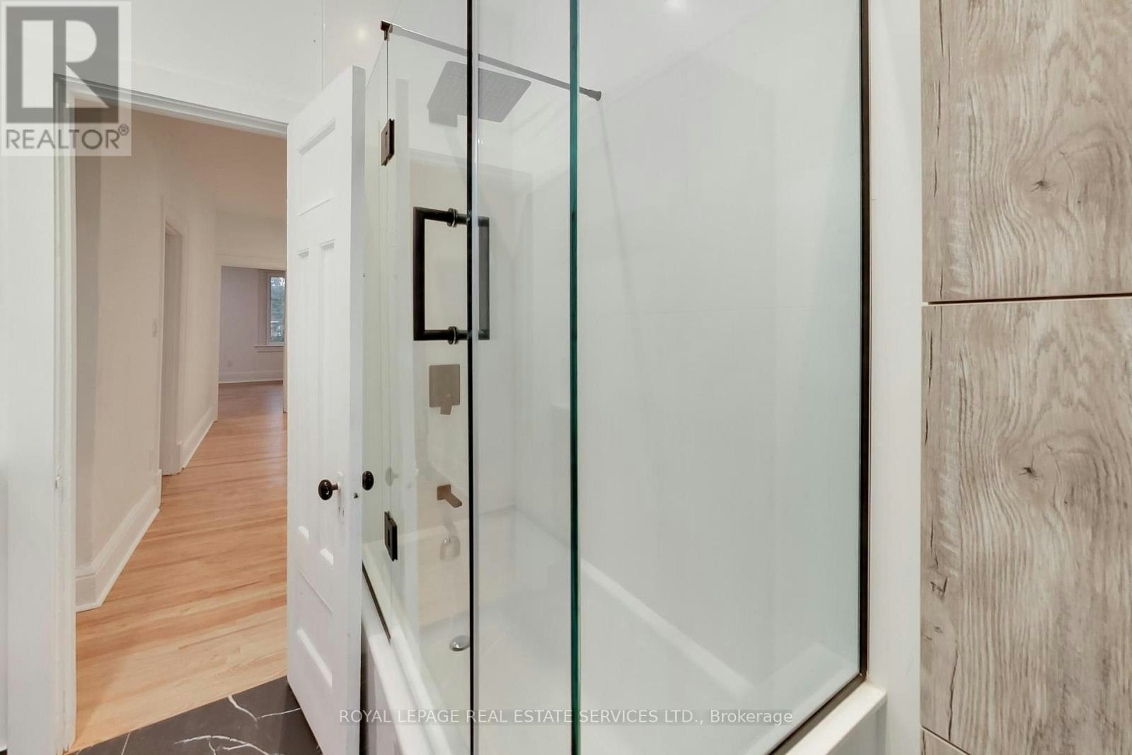 218 Montrose Avenue, Toronto, ON, M6G 3G7 - 26