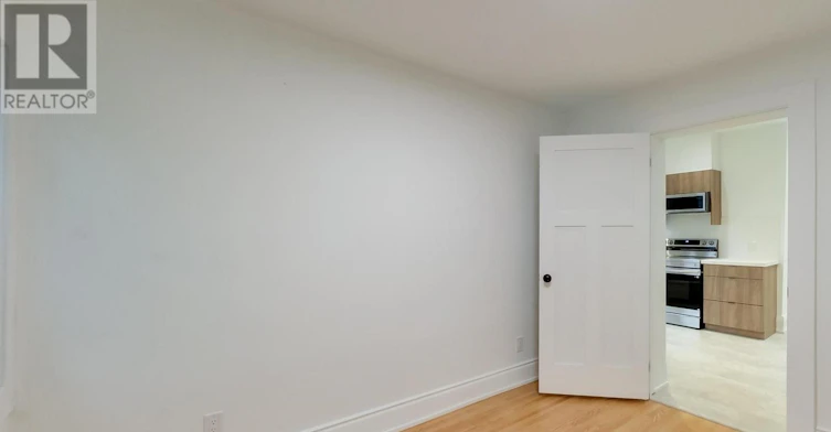218 Montrose Avenue, Toronto, ON, M6G 3G7 - 19