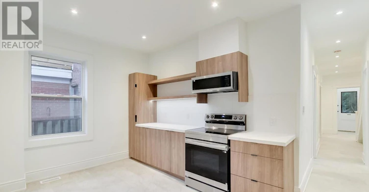 218 Montrose Avenue, Toronto, ON, M6G 3G7 - 17