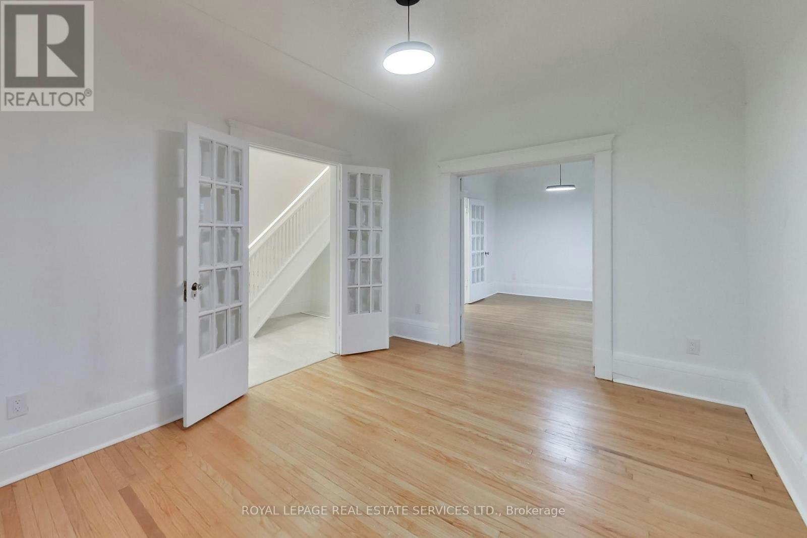 218 Montrose Avenue, Toronto, ON, M6G 3G7 - 7