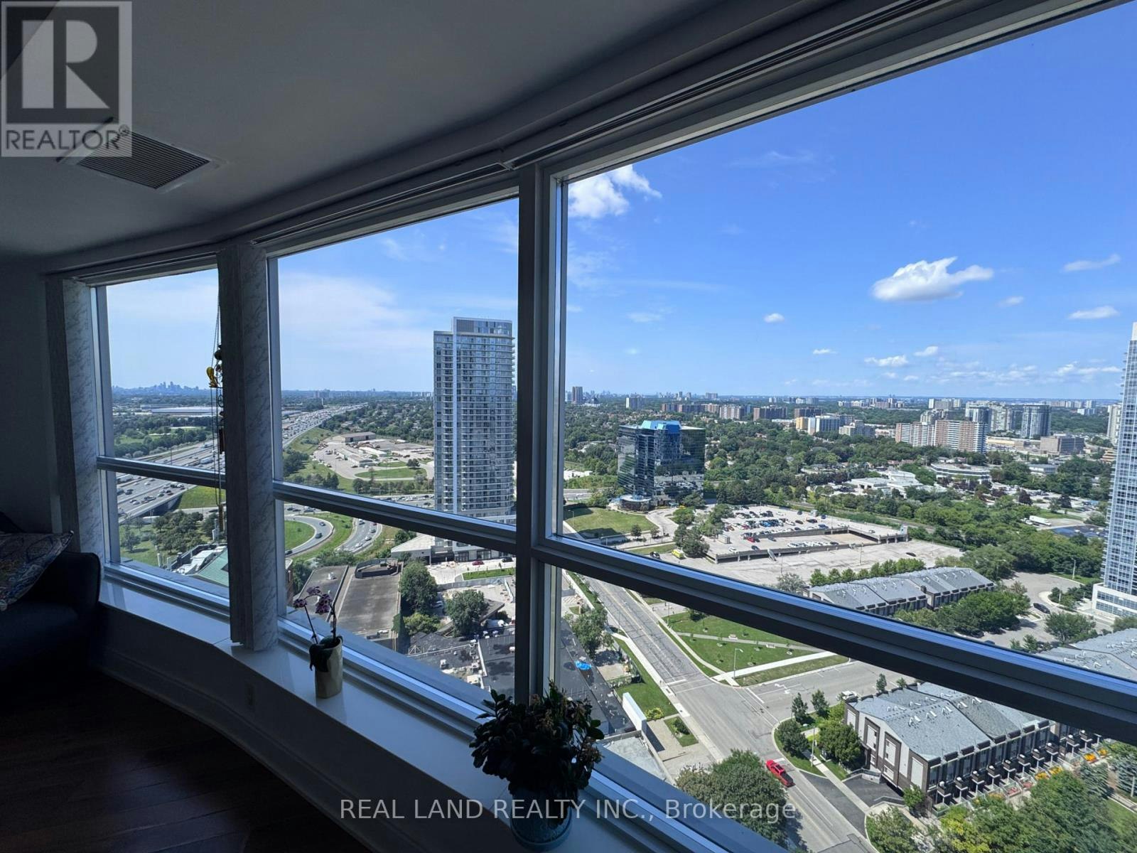 2909-125 Village Green Square, Toronto, ON, M1S 0G3 - 8