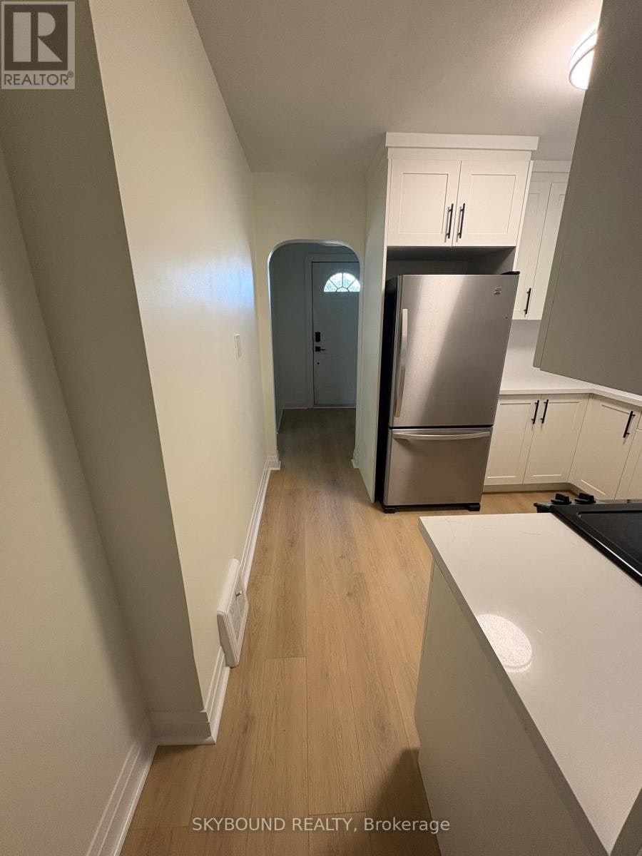 MAIN-872 Masson Street, Oshawa, ON, L1G 5A9 - 6