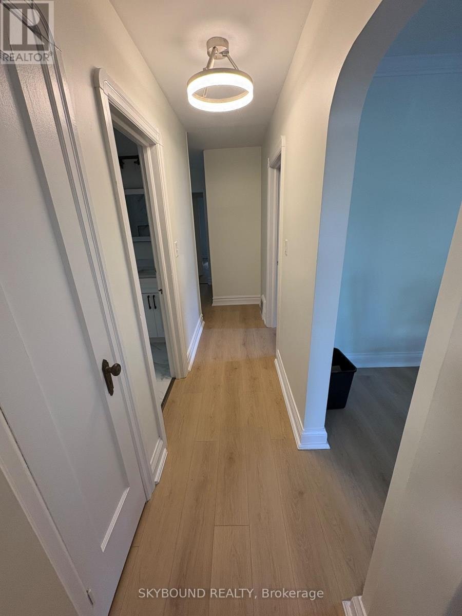 MAIN-872 Masson Street, Oshawa, ON, L1G 5A9 - 10