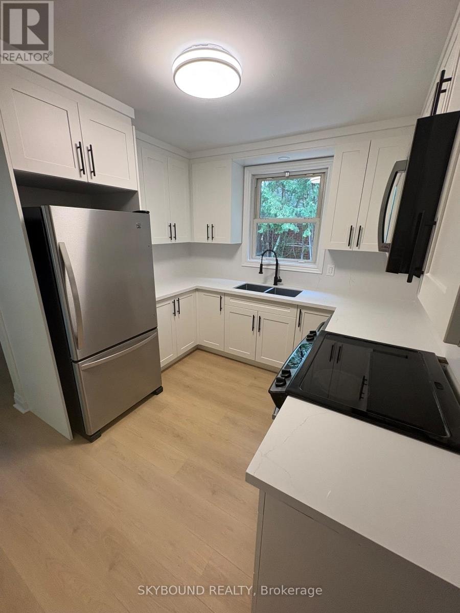 MAIN-872 Masson Street, Oshawa, ON, L1G 5A9 - 5