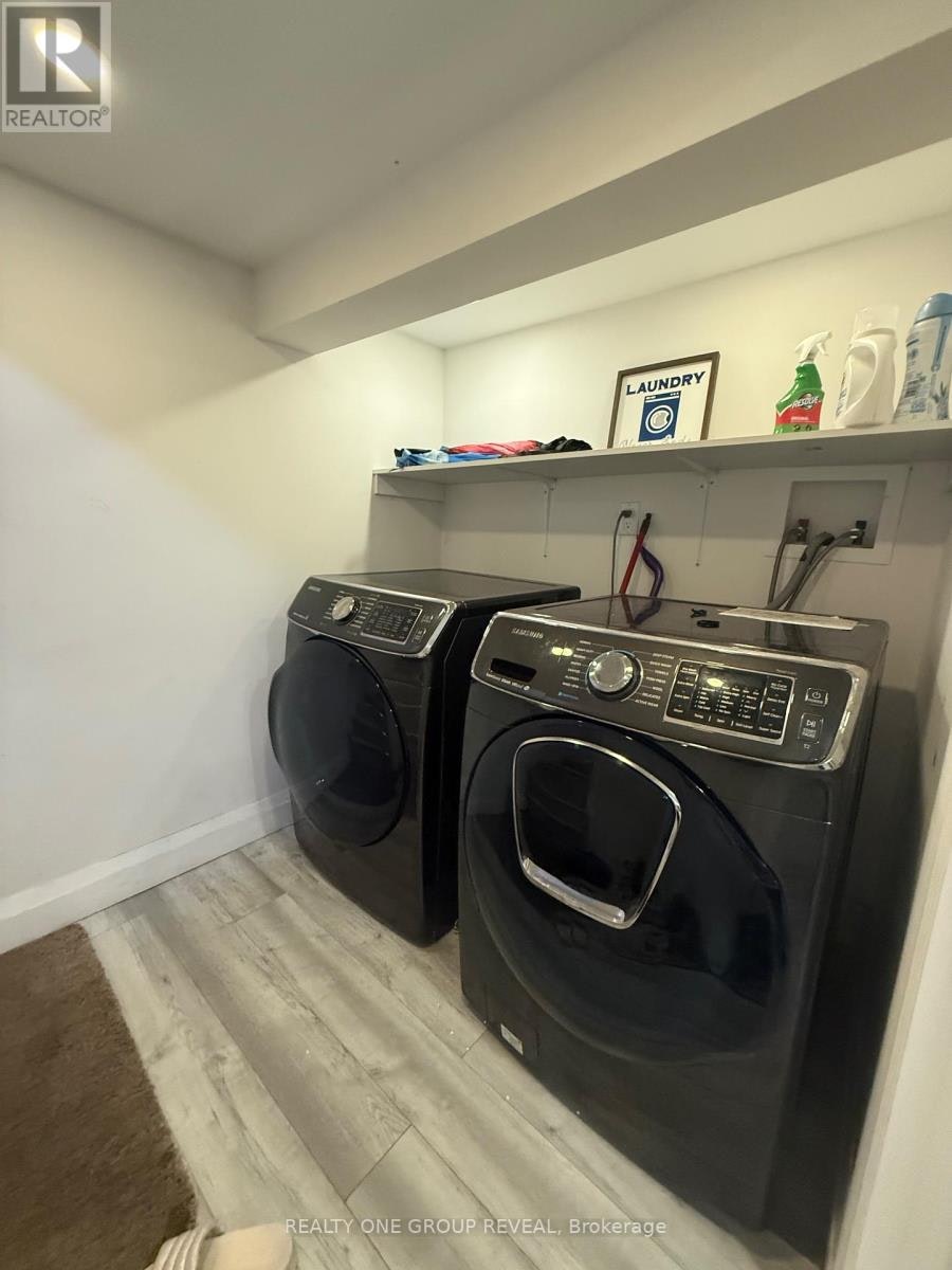 161 Coleridge Avenue, Toronto, ON, M4C 4H8 - 14