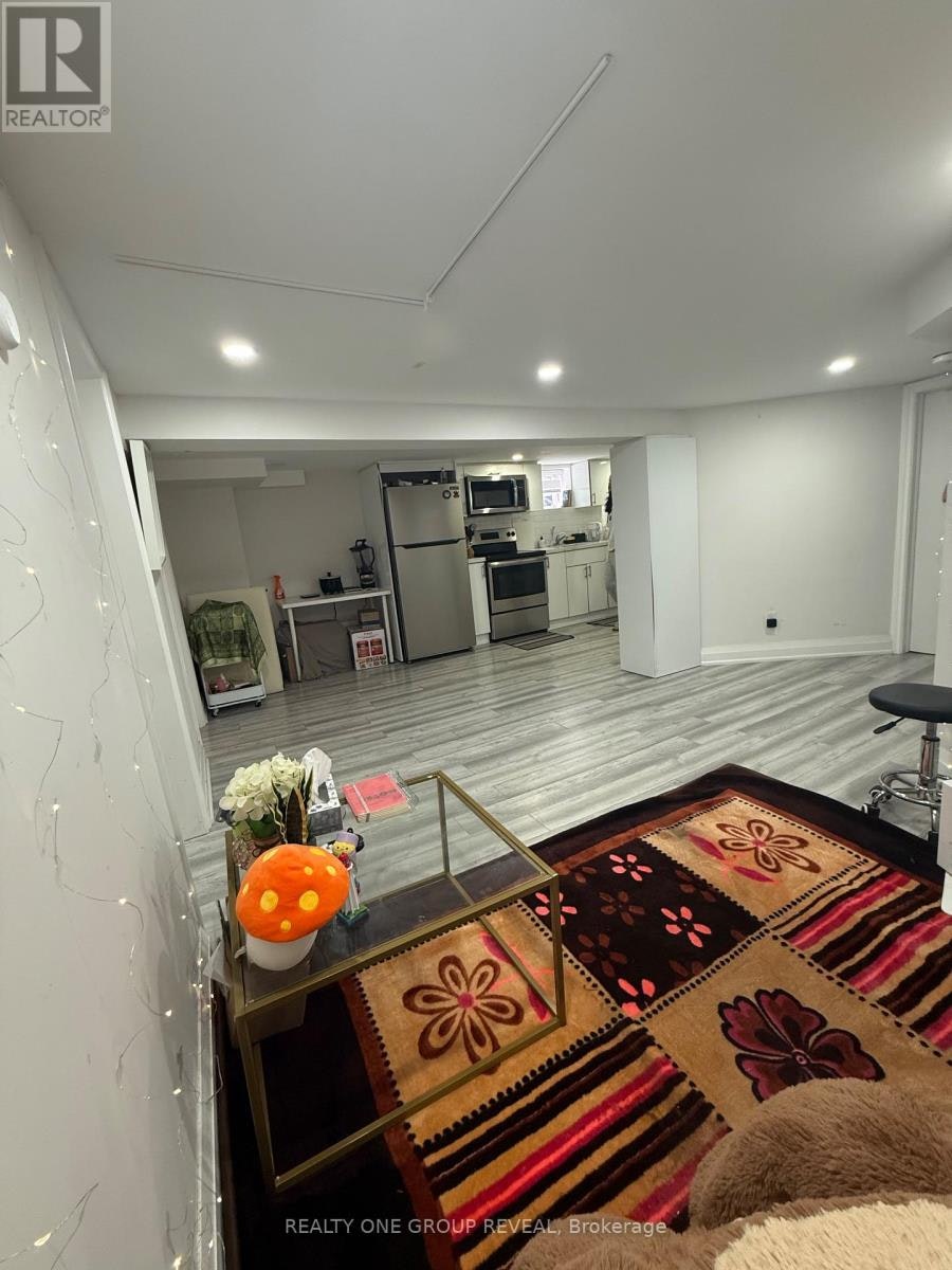 161 Coleridge Avenue, Toronto, ON, M4C 4H8 - 7