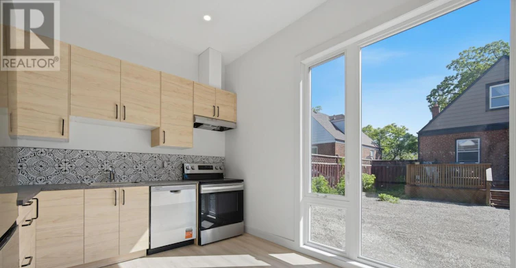 GARDEN Suite 6 Evandale Road, Toronto, ON, M1L 3S1 - 15