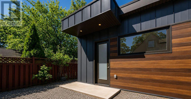GARDEN Suite 6 Evandale Road, Toronto, ON, M1L 3S1