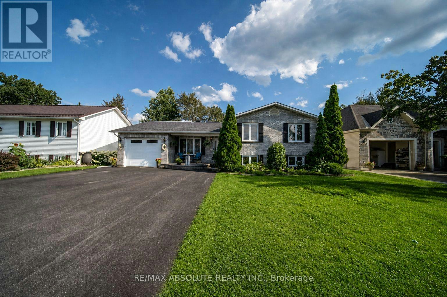 54 Albert Street, Russell, ON, K0A 1W0