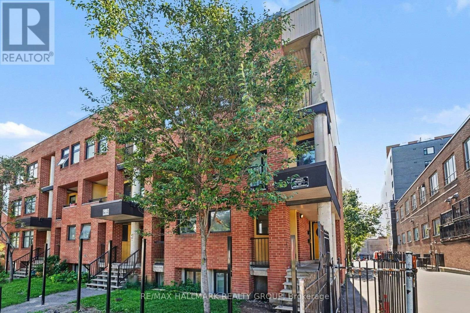 260 King Edward Avenue, Ottawa, ON, K1N 7M1