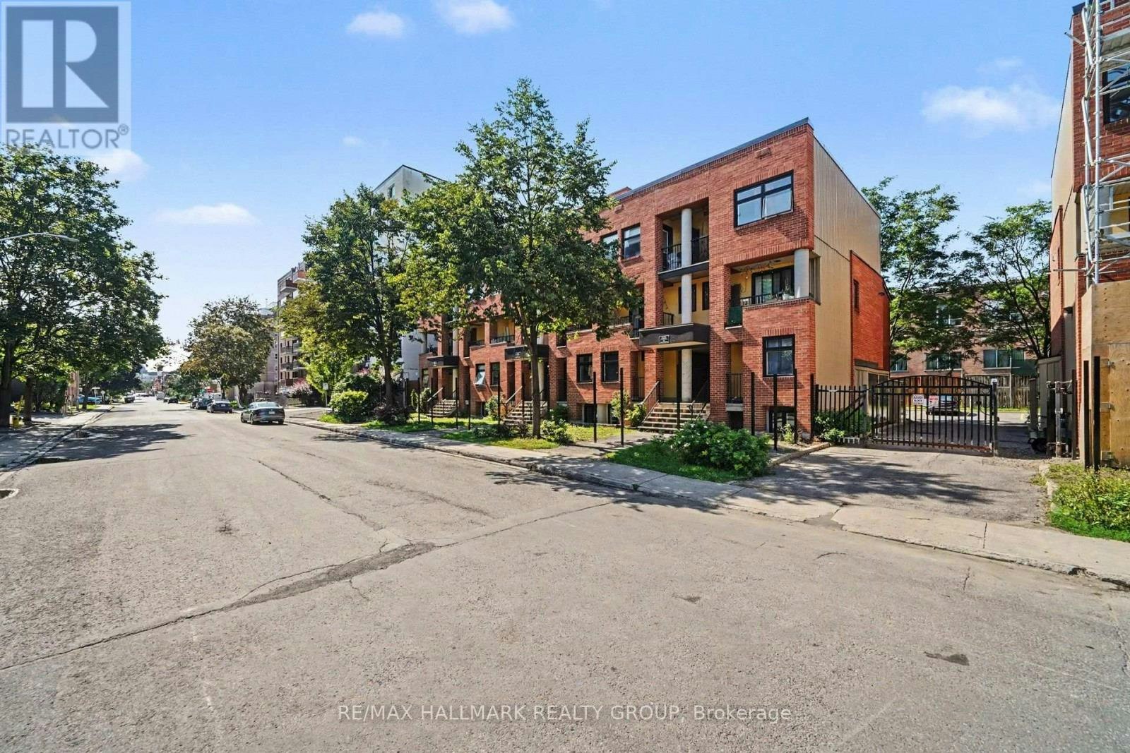 260 King Edward Avenue, Ottawa, ON, K1N 7M1