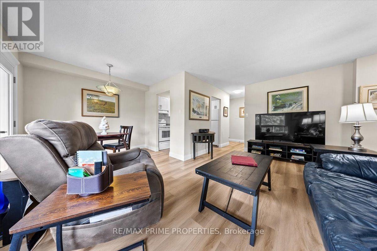 209-158 Mcarthur Avenue, Ottawa, ON, K1L 7E7 - 12