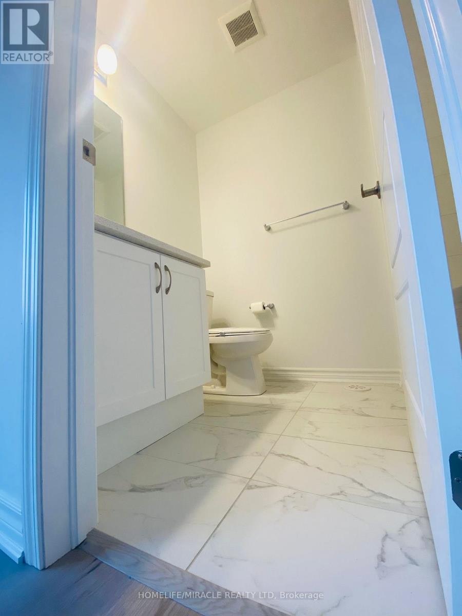 20 Ennerdale Street, Barrie, ON, L9J 1A2 - 11
