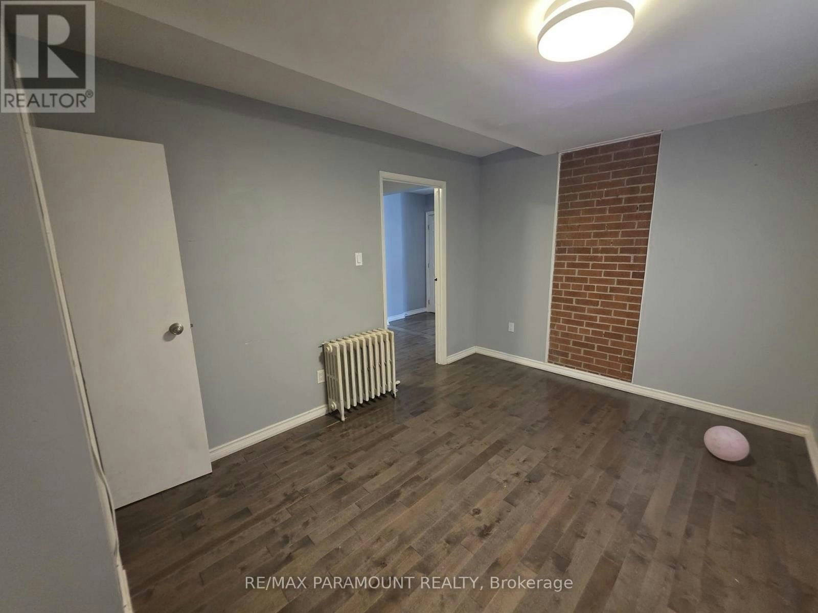 MAIN-291 Pacific Avenue, Toronto, ON, M6P 2P8 - 9