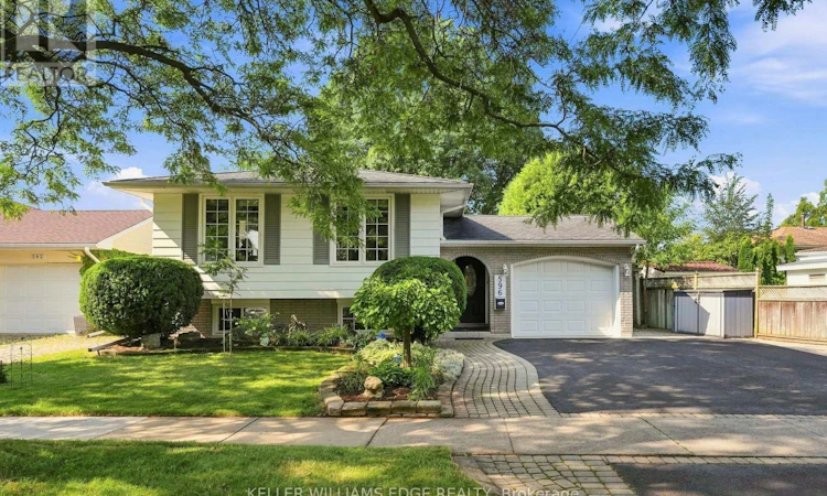 596 Louise Drive