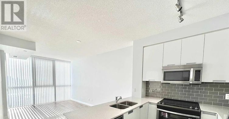 1005-75 Eglinton Avenue W, Mississauga, ON, L5R 0E5 - 5