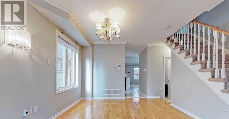 2485 Bankside Drive, Mississauga, ON, L5M 6E4 - 4
