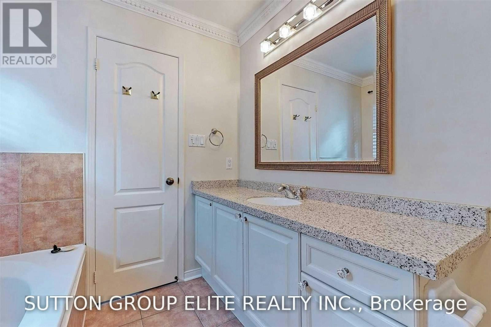 2485 Bankside Drive, Mississauga, ON, L5M 6E4 - 16