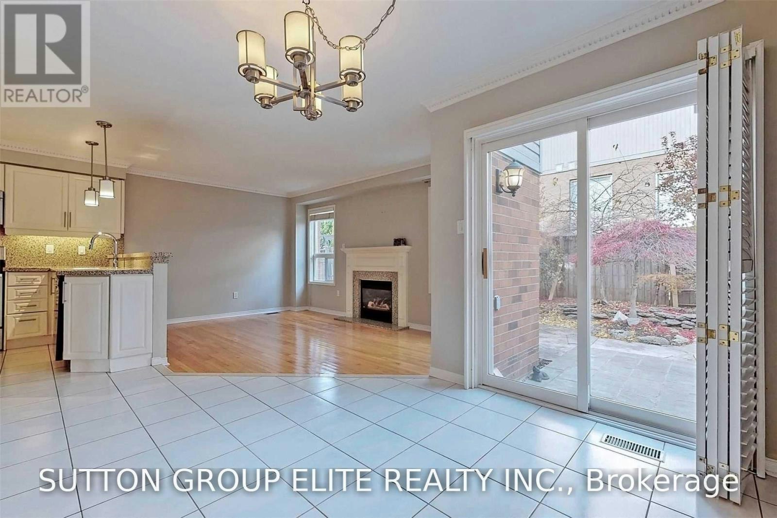 2485 Bankside Drive, Mississauga, ON, L5M 6E4 - 11