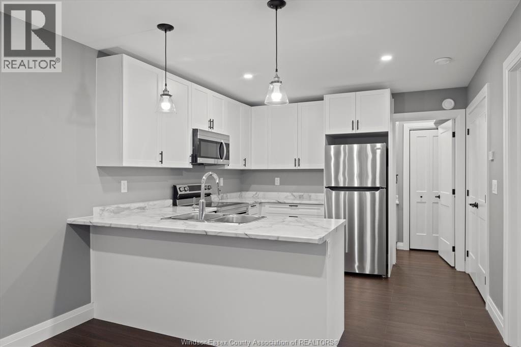 UPPER-1147 Hickory, Windsor, ON, N8Y 3S4 - 3